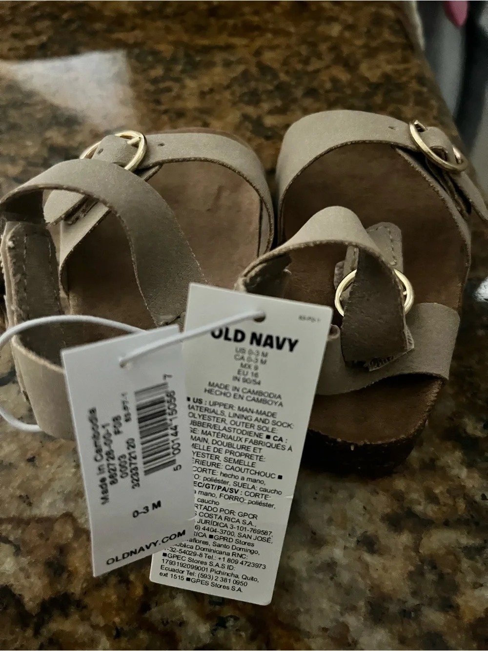 Brand New with tags Old Navy Baby Double Strap Sandals Size 0-3 months